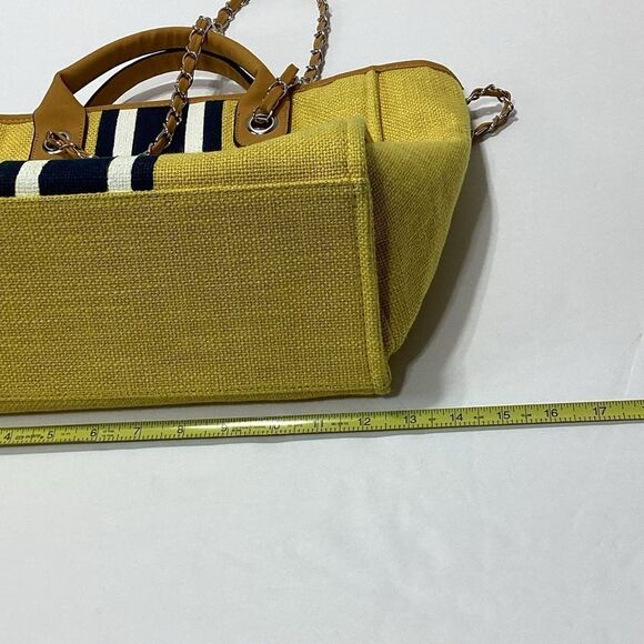 Lily&Bean London The Lily Canvas Medium Monogrammed Fabric Box Bag - Picture 10 of 14